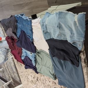 Maternity Shorts Size 6/8 total